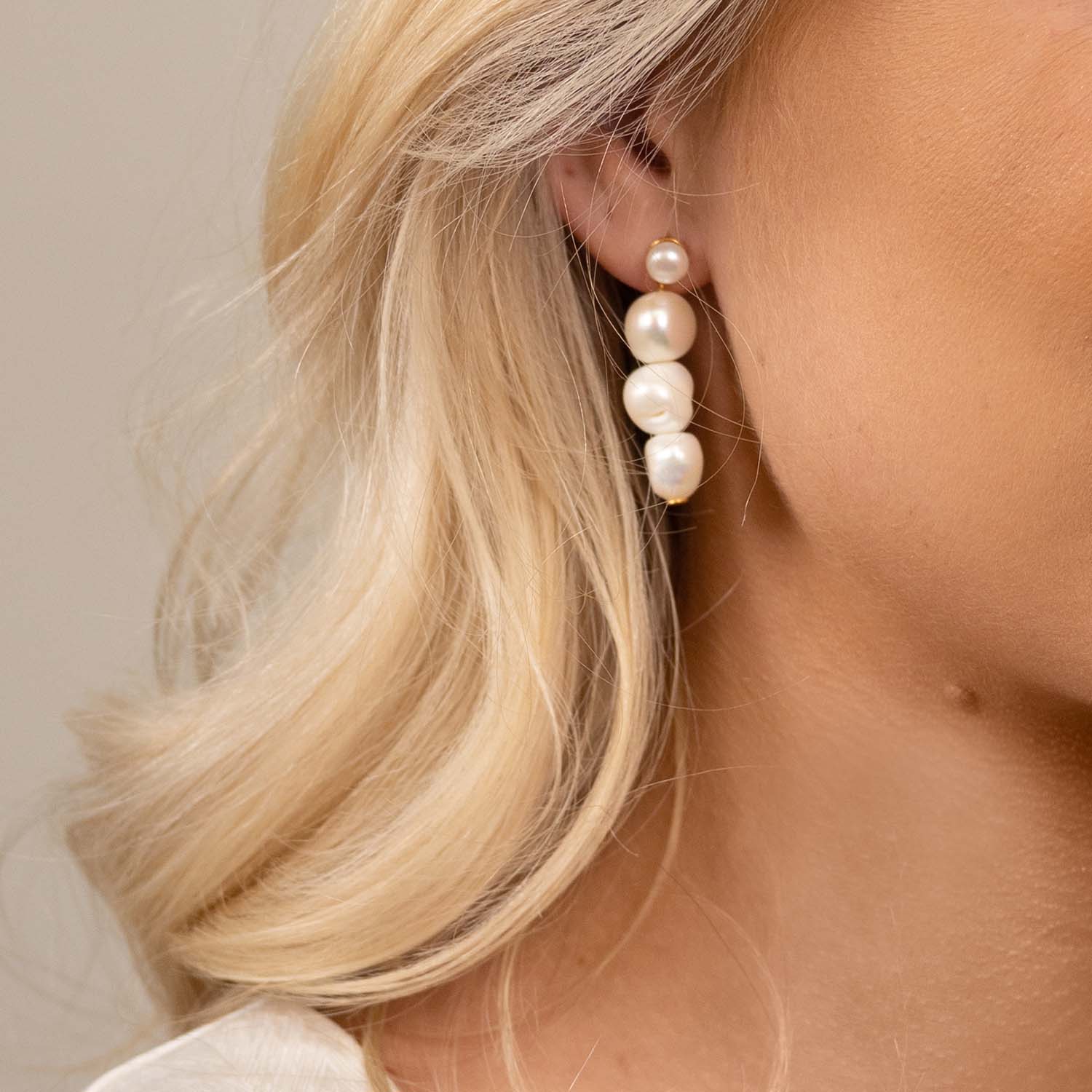 DETAIL208298